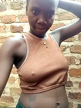 Black juicy24 online show from April 28, 2026, 7:02 am