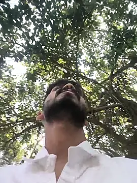 arppyyyxx online show from November 10, 2025, 9:14 am