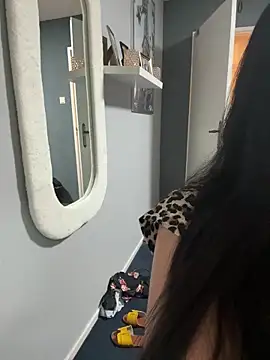 Snapshot of vanessaNL chatting on September 12, 2025, 5:35 pm vanessaNL online show from September 12, 2025, 5:35 pm