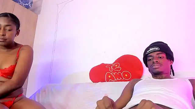 LoveBirds  1 online show from October 18, 2025, 4:03 am