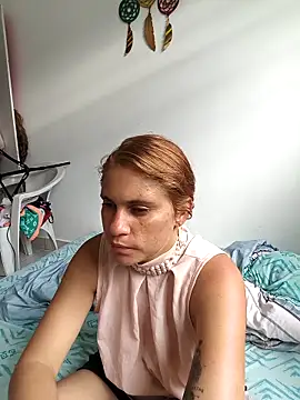 Snapshot of Scarlett-Leh chatting on December 14, 2025, 7:52 pm Scarlett-Leh online show from December 14, 2025, 7:52 pm