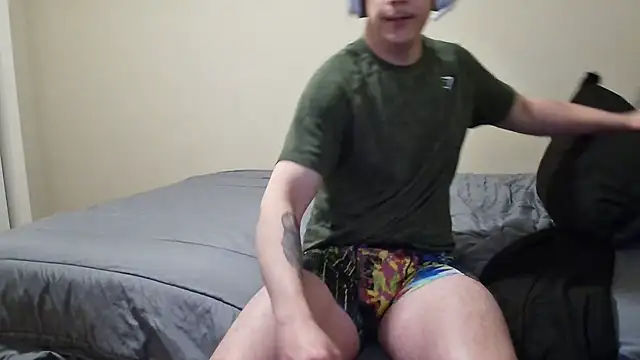 Snapshot of cumwithkash chatting on March 16, 2025, 3:58 am cumwithkash online show from March 16, 2025, 3:58 am