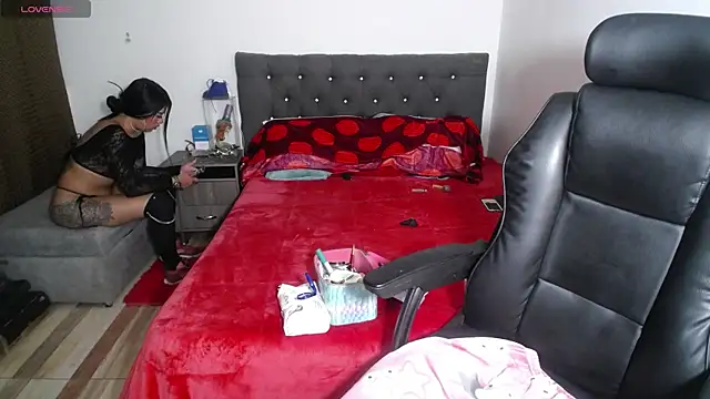 Snapshot of girl_naugthy chatting on October 14, 2025, 2:34 am girl naugthy online show from October 14, 2025, 2:34 am