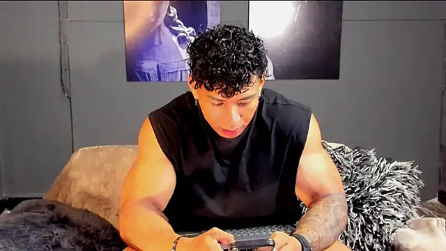 bradley smith online show from December 15, 2025, 6:30 am