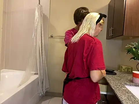 girlfriendmissy online show from October 31, 2025, 11:22 pm