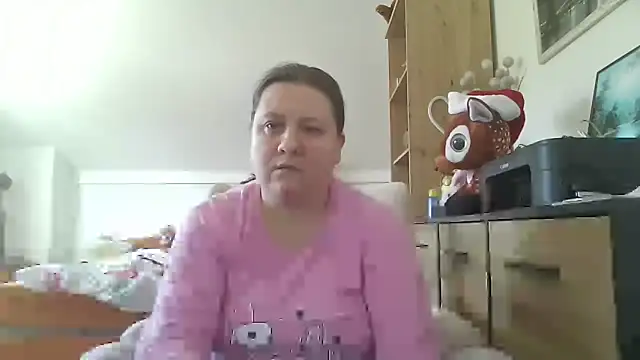 ReifeVenna online show from February 2, 2026, 10:03 am