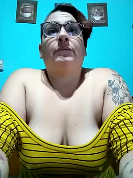 Snapshot of valkiria_08 chatting on February 17, 2025, 9:56 am valkiria 08 online show from February 17, 2025, 9:56 am
