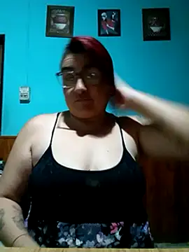 Snapshot of valkiria_08 chatting on December 8, 2024, 3:40 am valkiria 08 online show from December 8, 2024, 3:40 am
