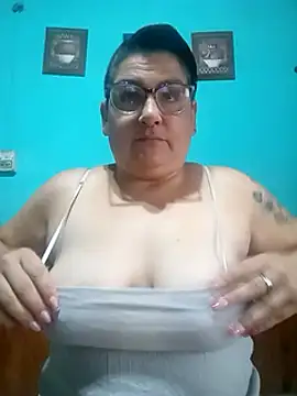 Snapshot of valkiria_08 chatting on January 16, 2025, 10:32 am valkiria 08 online show from January 16, 2025, 10:32 am