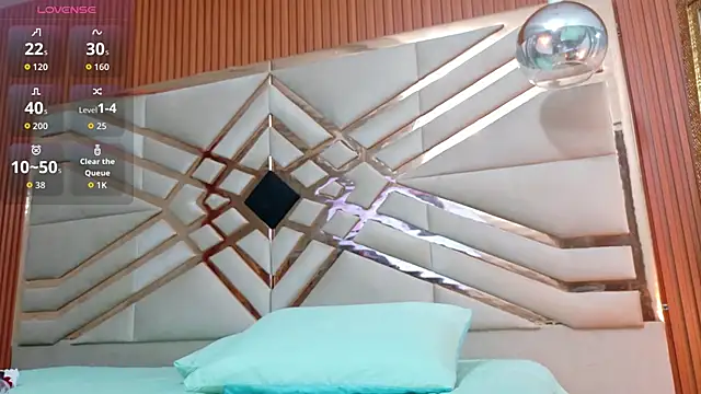 Sluttyandmature online show from November 27, 2025, 12:38 pm