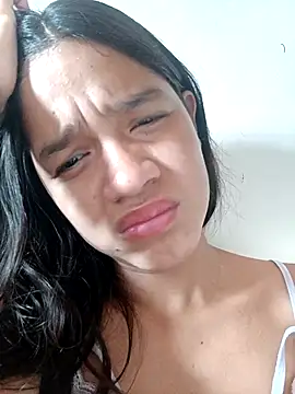 Snapshot of Little_Pau_Dirty chatting on March 10, 2026, 8:46 pm Little Pau Dirty online show from March 10, 2026, 8:46 pm