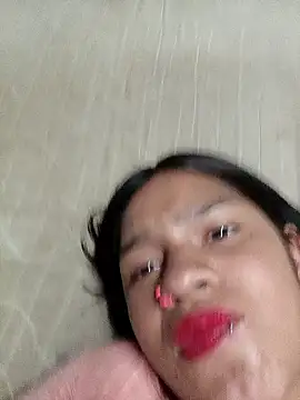 Snapshot of Little_Pau_Dirty chatting on January 9, 2026, 7:43 pm Little Pau Dirty online show from January 9, 2026, 7:43 pm