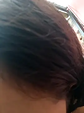 Snapshot of Little_Pau_Dirty chatting on December 17, 2025, 12:32 pm Little Pau Dirty online show from December 17, 2025, 12:32 pm