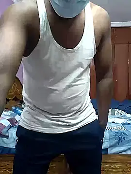 Snapshot of Mrveda66 chatting on December 15, 2025, 10:26 pm Mrveda66 online show from December 15, 2025, 10:26 pm