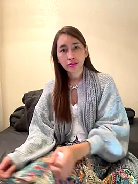 Snapshot of cieloadriano2024 chatting on September 23, 2025, 8:10 am cieloadriano2024 online show from September 23, 2025, 8:10 am