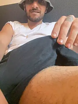 Snapshot of hard_macoor12 chatting on December 27, 2024, 12:34 pm hard macoor12 online show from December 27, 2024, 12:34 pm