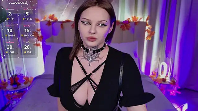 Snapshot of SherriMartinez chatting on October 15, 2025, 6:05 pm SherriMartinez online show from October 15, 2025, 6:05 pm