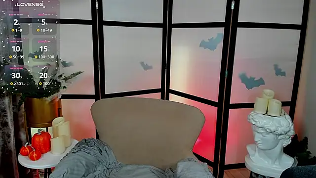 Snapshot of SherriMartinez chatting on October 20, 2025, 6:19 pm SherriMartinez online show from October 20, 2025, 6:19 pm