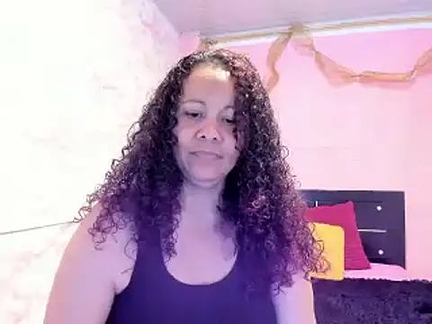 Snapshot of Brunette_sasha chatting on March 4, 2025, 10:27 pm Brunette sasha online show from March 4, 2025, 10:27 pm