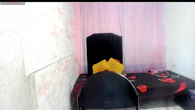 Snapshot of Brunette_sasha chatting on June 21, 2026, 12:33 pm Brunette sasha online show from June 21, 2026, 12:33 pm