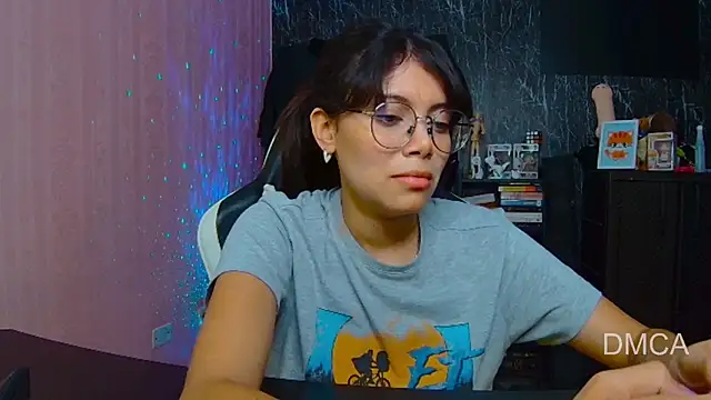 Snapshot of Drea_Foox chatting on October 23, 2025, 2:54 am Drea Foox online show from October 23, 2025, 2:54 am