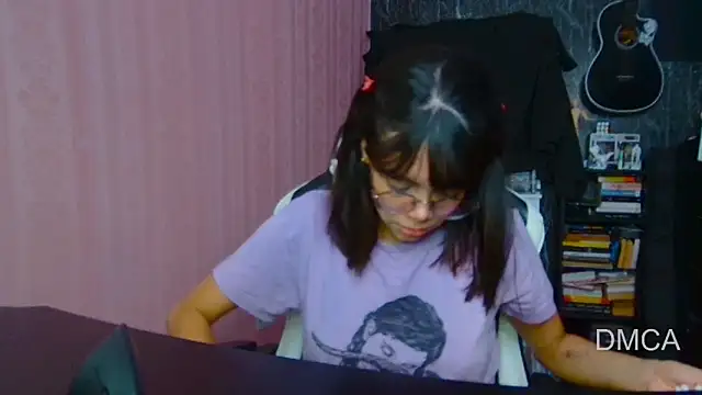 Snapshot of Drea_Foox chatting on September 29, 2025, 2:29 am Drea Foox online show from September 29, 2025, 2:29 am