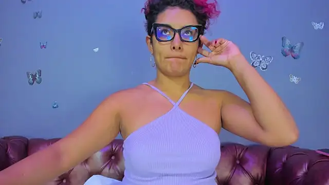 Kaira mosse online show from July 28, 2026, 11:39 am