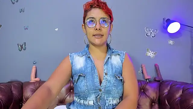 Snapshot of Kaira_mosse chatting on March 1, 2026, 12:05 pm Kaira mosse online show from March 1, 2026, 12:05 pm