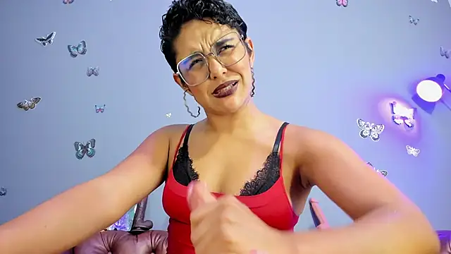 Kaira mosse online show from March 16, 2025, 2:55 pm