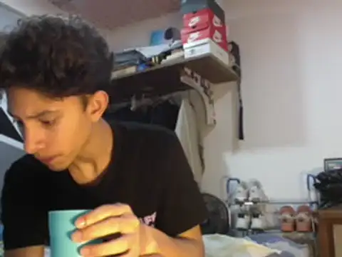 Snapshot of ferchitibellako chatting on December 14, 2024, 3:17 am ferchitibellako online show from December 14, 2024, 3:17 am