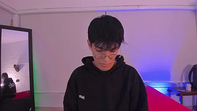 Snapshot of alexandersawyer chatting on October 20, 2025, 4:36 am alexandersawyer online show from October 20, 2025, 4:36 am