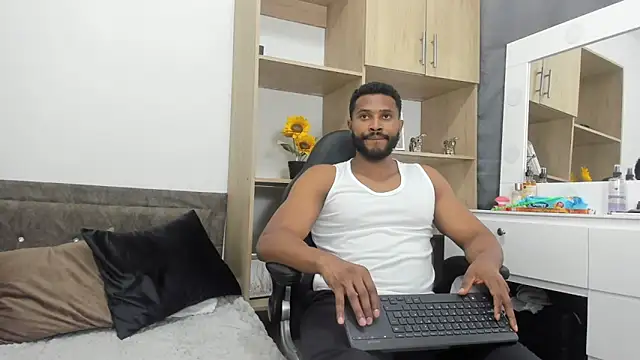 karsonmorris online show from October 18, 2025, 10:12 pm