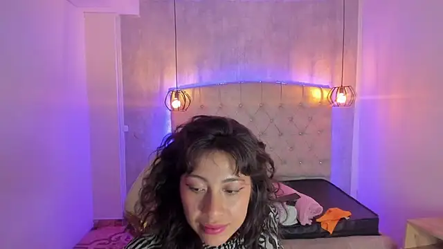 tammy cute01 online show from February 13, 2025, 1:40 am