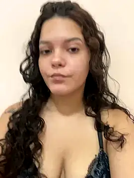 Snapshot of BranquinhaRj177 chatting on December 15, 2025, 12:49 am BranquinhaRj177 online show from December 15, 2025, 12:49 am