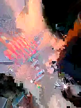 Snapshot of XMeF10 chatting on December 22, 2025, 9:37 pm XMeF10 online show from December 22, 2025, 9:37 pm