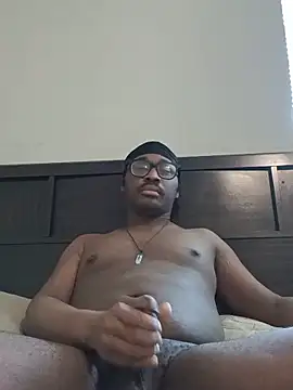 Snapshot of Hotcock100 chatting on June 1, 2026, 7:02 pm Hotcock100 online show from June 1, 2026, 7:02 pm