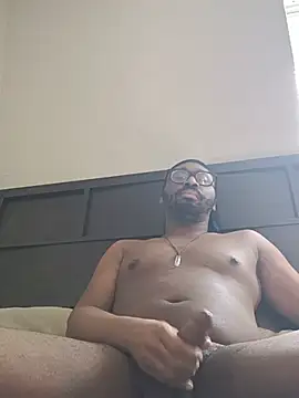 Snapshot of Hotcock100 chatting on May 20, 2026, 2:25 pm Hotcock100 online show from May 20, 2026, 2:25 pm
