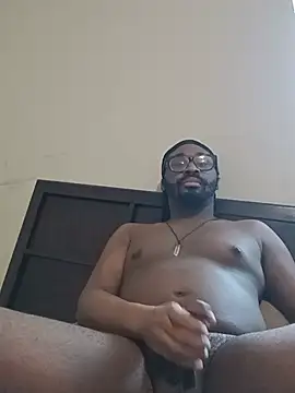 Snapshot of Hotcock100 chatting on July 27, 2026, 9:33 pm Hotcock100 online show from July 27, 2026, 9:33 pm