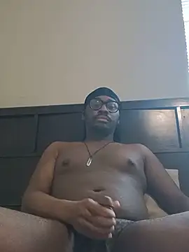 Snapshot of Hotcock100 chatting on June 14, 2026, 10:11 pm Hotcock100 online show from June 14, 2026, 10:11 pm