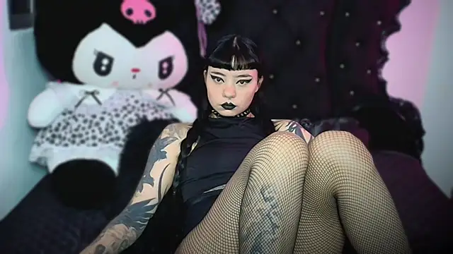 Snapshot of lilithmoon_666_ chatting on January 14, 2026, 10:57 pm lilithmoon 666 online show from January 14, 2026, 10:57 pm