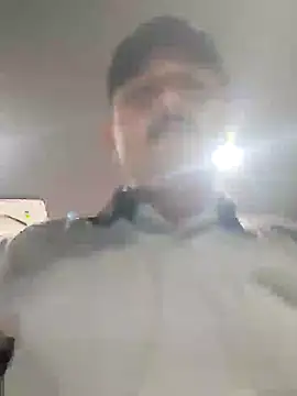 Snapshot of Akhil3290 chatting on January 9, 2025, 3:44 pm Akhil3290 online show from January 9, 2025, 3:44 pm