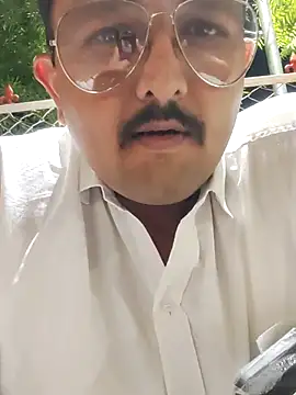 Snapshot of Akhil3290 chatting on November 7, 2025, 1:48 pm Akhil3290 online show from November 7, 2025, 1:48 pm