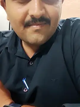 Snapshot of Akhil3290 chatting on June 20, 2026, 10:42 am Akhil3290 online show from June 20, 2026, 10:42 am