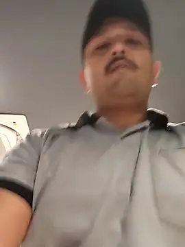 Snapshot of Akhil3290 chatting on February 26, 2025, 2:49 pm Akhil3290 online show from February 26, 2025, 2:49 pm