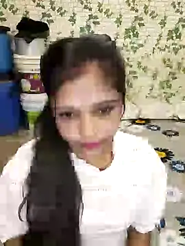 Snapshot of Dirty_couple_11 chatting on December 8, 2024, 8:30 am Dirty couple 11 online show from December 8, 2024, 8:30 am