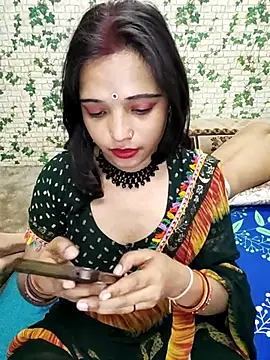 Snapshot of Dirty_couple_11 chatting on February 19, 2025, 7:48 pm Dirty couple 11 online show from February 19, 2025, 7:48 pm