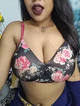Snapshot of Sexy_Anika-for_you chatting on June 17, 2026, 6:13 am Sexy Anika-for you online show from June 17, 2026, 6:13 am