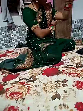 Shivani Mumbai85 online show from February 20, 2025, 4:47 pm