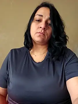 Snapshot of paulinaDiaz1 chatting on October 21, 2025, 1:10 pm paulinaDiaz1 online show from October 21, 2025, 1:10 pm