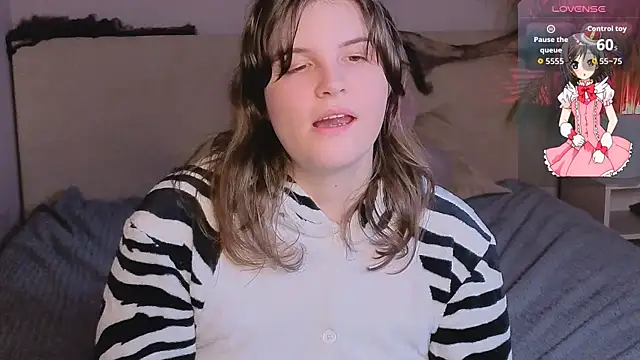 Snapshot of Ruyjin_Choi chatting on October 27, 2025, 10:38 am Ruyjin Choi online show from October 27, 2025, 10:38 am